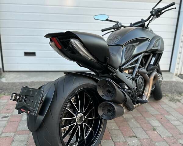 Черный Дукати Diavel 1200, объемом двигателя 0 л и пробегом 16 тыс. км за 14900 $, фото 5 на Automoto.ua