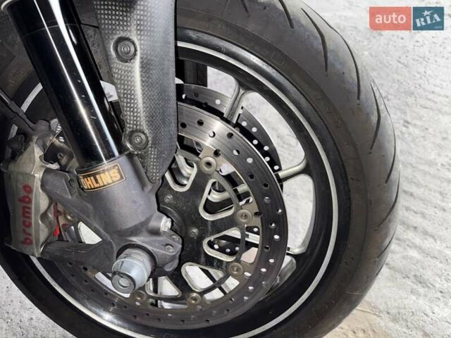 Серый Дукати Diavel 1200, объемом двигателя 1.2 л и пробегом 39 тыс. км за 11000 $, фото 13 на Automoto.ua