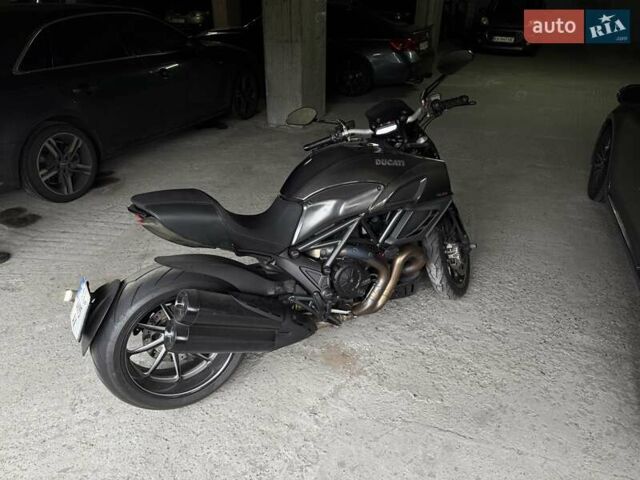 Серый Дукати Diavel 1200, объемом двигателя 1.2 л и пробегом 39 тыс. км за 11000 $, фото 9 на Automoto.ua