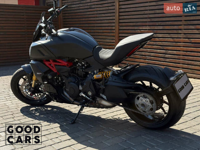 Черный Дукати Diavel 1260S, объемом двигателя 1.26 л и пробегом 25 тыс. км за 22000 $, фото 1 на Automoto.ua