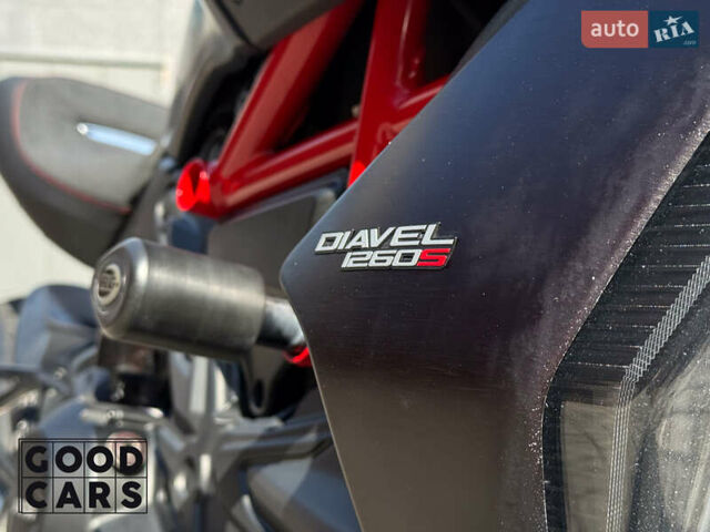 Черный Дукати Diavel 1260S, объемом двигателя 1.26 л и пробегом 25 тыс. км за 22000 $, фото 10 на Automoto.ua