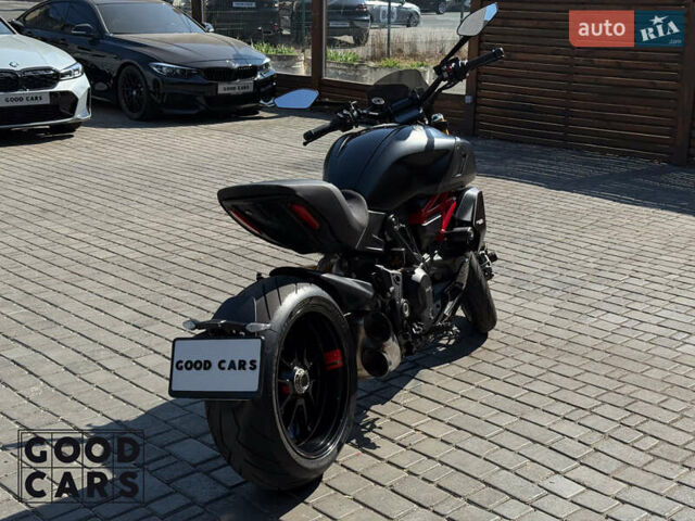 Черный Дукати Diavel 1260S, объемом двигателя 1.26 л и пробегом 25 тыс. км за 22000 $, фото 3 на Automoto.ua