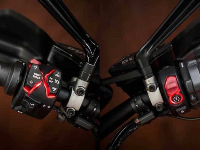 Дукати Diavel 1260S, объемом двигателя 1.26 л и пробегом 0 тыс. км за 21500 $, фото 14 на Automoto.ua