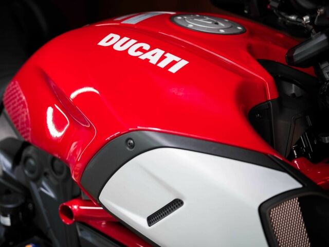 Дукати Diavel 1260S, объемом двигателя 1.26 л и пробегом 0 тыс. км за 21500 $, фото 8 на Automoto.ua