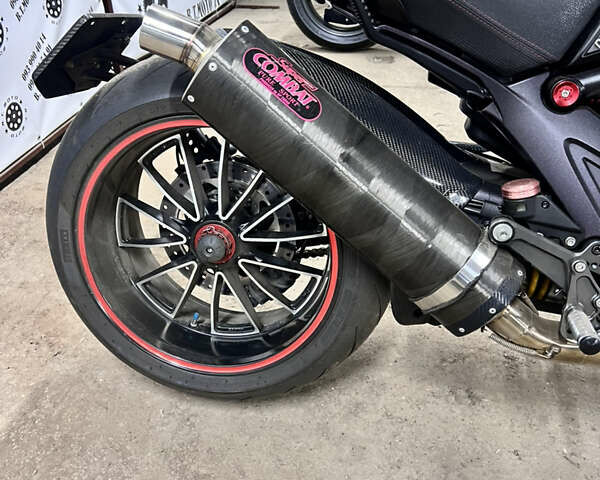 Дукаті Diavel 1260S, об'ємом двигуна 1.26 л та пробігом 21 тис. км за 10700 $, фото 3 на Automoto.ua