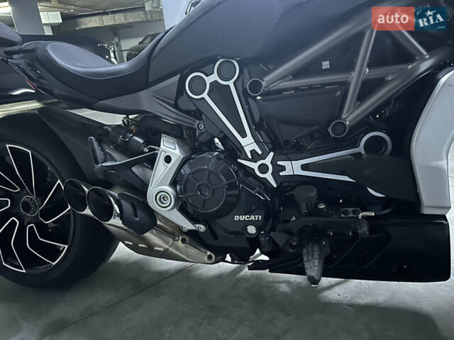 Дукати Diavel 1260S, объемом двигателя 1.26 л и пробегом 3 тыс. км за 20999 $, фото 10 на Automoto.ua