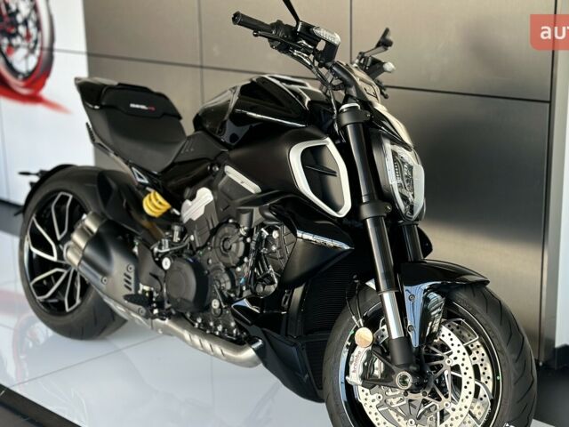 купить новое авто Дукати Diavel V4 1158 2025 года от официального дилера Ducati «УКРАВТО КИЇВ» Дукати фото