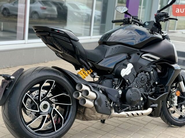 Дукати Diavel V4 1158, объемом двигателя 1.16 л и пробегом 0 тыс. км за 34420 $, фото 1 на Automoto.ua