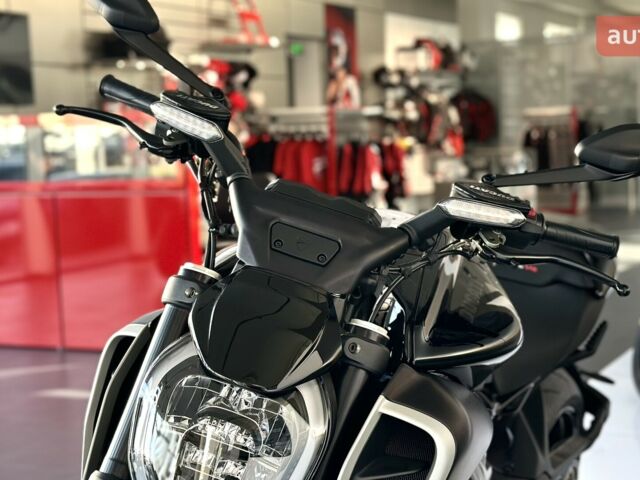 купить новое авто Дукати Diavel V4 1158 2025 года от официального дилера Ducati «УКРАВТО КИЇВ» Дукати фото