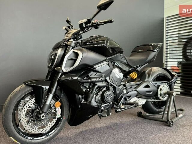 Дукати Diavel V4 1158, объемом двигателя 1.16 л и пробегом 0 тыс. км за 34420 $, фото 39 на Automoto.ua