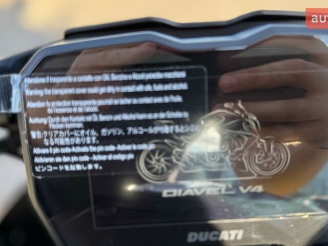 Дукати Diavel V4 1158, объемом двигателя 1.16 л и пробегом 0 тыс. км за 34566 $, фото 10 на Automoto.ua