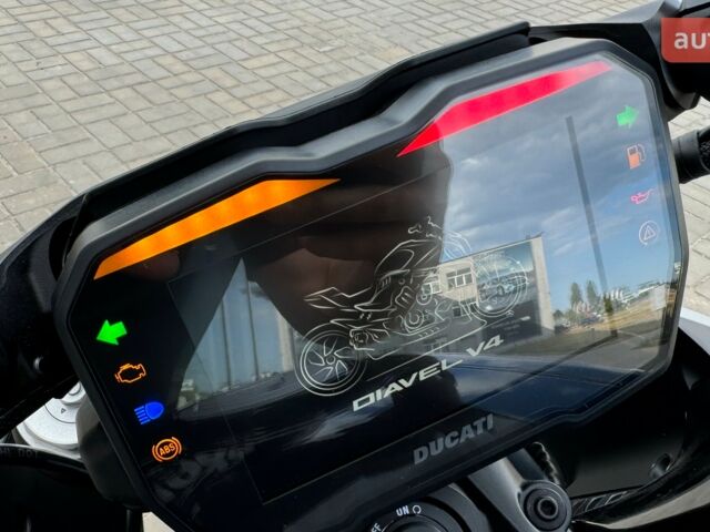 Дукати Diavel V4 1158, объемом двигателя 1.16 л и пробегом 0 тыс. км за 34420 $, фото 26 на Automoto.ua