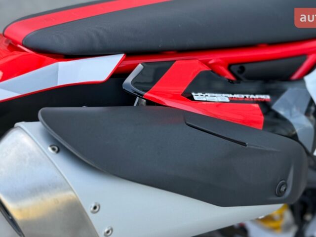 Дукати Hypermotard 698, объемом двигателя 0.66 л и пробегом 0 тыс. км за 18079 $, фото 22 на Automoto.ua