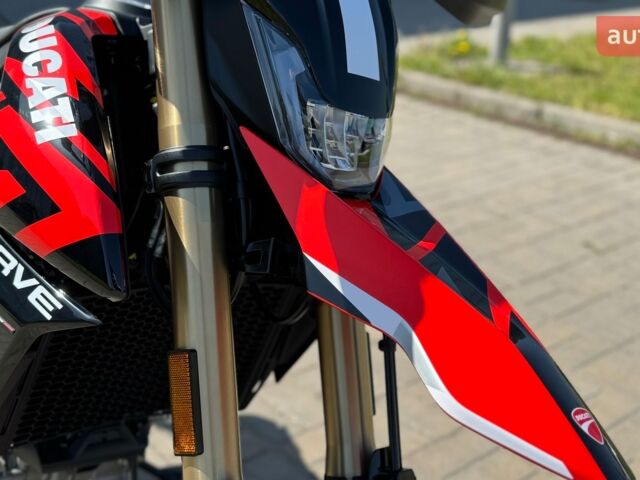 Дукати Hypermotard 698, объемом двигателя 0.66 л и пробегом 0 тыс. км за 18079 $, фото 35 на Automoto.ua