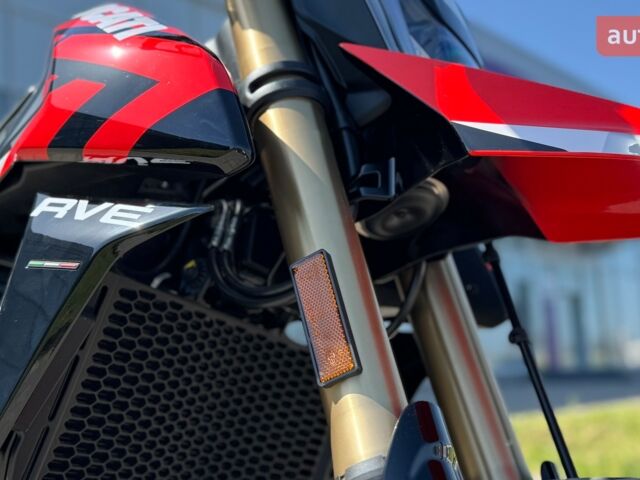 Дукати Hypermotard 698, объемом двигателя 0.66 л и пробегом 0 тыс. км за 18079 $, фото 20 на Automoto.ua