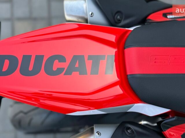 Дукати Hypermotard 698, объемом двигателя 0.66 л и пробегом 0 тыс. км за 18079 $, фото 28 на Automoto.ua