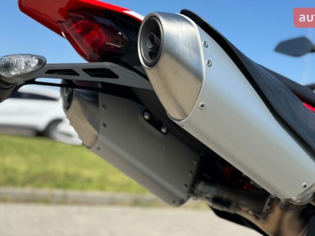 Дукати Hypermotard 698, объемом двигателя 0.66 л и пробегом 0 тыс. км за 18079 $, фото 23 на Automoto.ua
