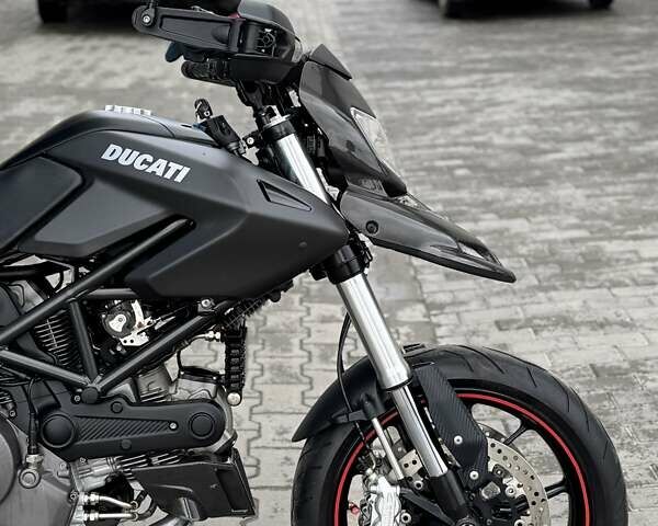 Чорний Дукаті Hypermotard 796, об'ємом двигуна 0.8 л та пробігом 24 тис. км за 6699 $, фото 14 на Automoto.ua