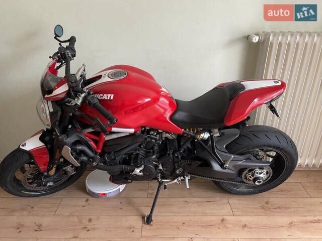 Червоний Дукаті Monster 1200, об'ємом двигуна 1.2 л та пробігом 10 тис. км за 14000 $, фото 4 на Automoto.ua