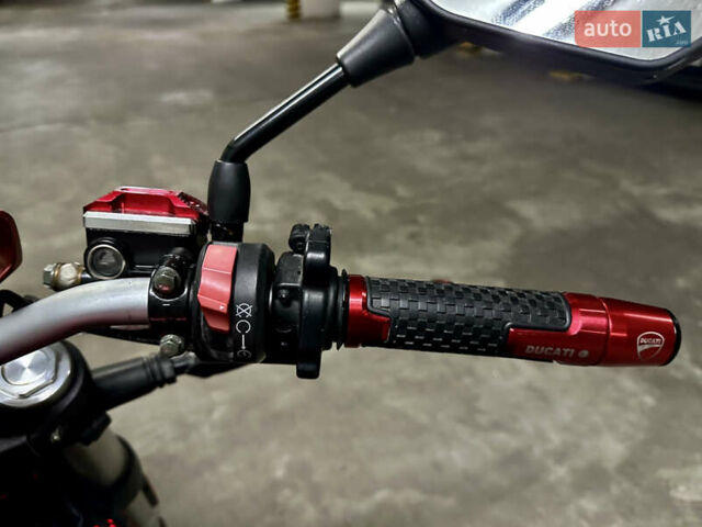 Червоний Дукаті Monster 797, об'ємом двигуна 0.8 л та пробігом 16 тис. км за 7900 $, фото 24 на Automoto.ua