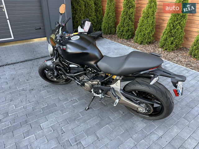 Чорний Дукаті Monster 821, об'ємом двигуна 0.82 л та пробігом 8 тис. км за 9500 $, фото 1 на Automoto.ua