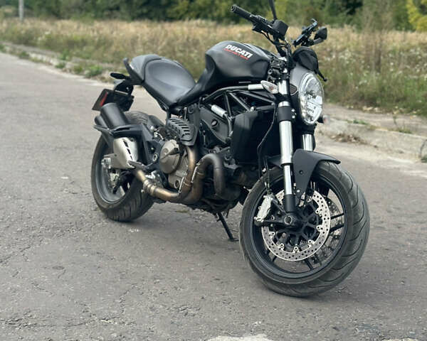 Дукаті Monster 821, об'ємом двигуна 0.82 л та пробігом 14 тис. км за 7100 $, фото 1 на Automoto.ua