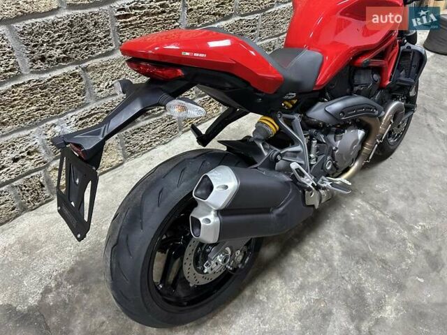 Дукати Monster 821 2018 в Одессе на Automoto.ua Дукати Monster 821, объемом двигателя 0 л и пробегом 27 тыс. км за 7900 $, фото 1 на Automoto.ua