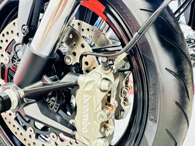 Дукаті Monster 821, об'ємом двигуна 0.82 л та пробігом 0 тис. км за 9600 $, фото 9 на Automoto.ua