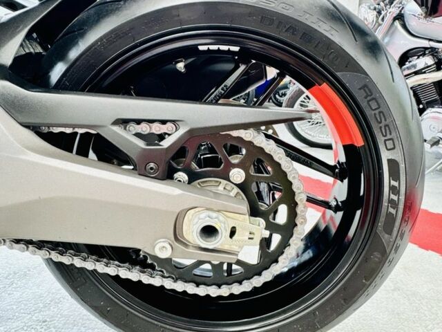 Дукаті Monster 821, об'ємом двигуна 0.82 л та пробігом 0 тис. км за 9600 $, фото 14 на Automoto.ua