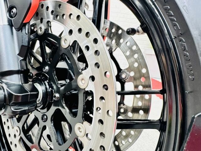 Дукаті Monster 821, об'ємом двигуна 0.82 л та пробігом 0 тис. км за 9600 $, фото 7 на Automoto.ua