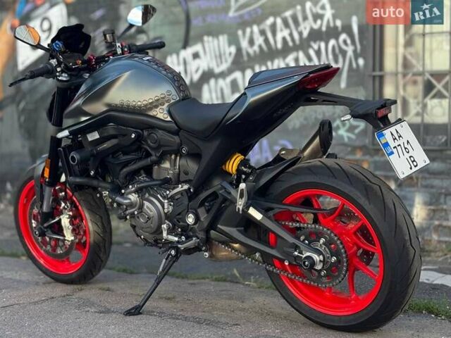 Дукати Monster 937, объемом двигателя 0 л и пробегом 19 тыс. км за 11000 $, фото 4 на Automoto.ua