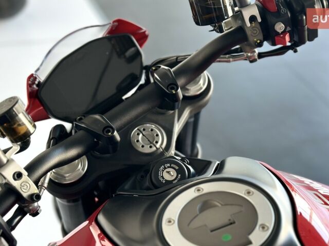 Дукати Monster Plus 937 2025 года купить новое авто Дукати Monster Plus 937 2025 года от официального дилера Ducati «УКРАВТО КИЇВ» Дукати фото