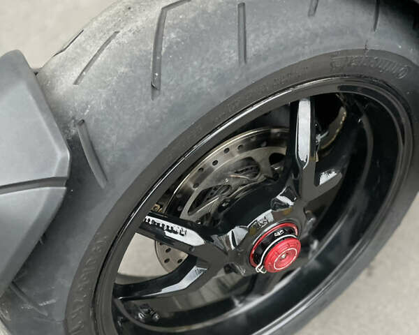 Красный Дукати Multistrada 1200S, объемом двигателя 1.2 л и пробегом 10 тыс. км за 12900 $, фото 16 на Automoto.ua