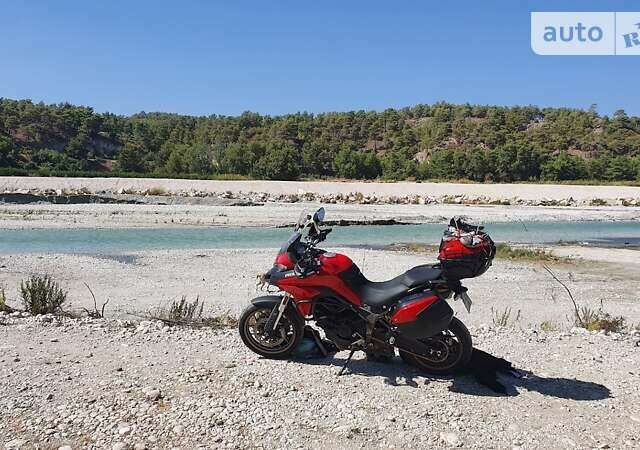 Красный Дукати Multistrada 950, объемом двигателя 0.95 л и пробегом 27 тыс. км за 11000 $, фото 2 на Automoto.ua