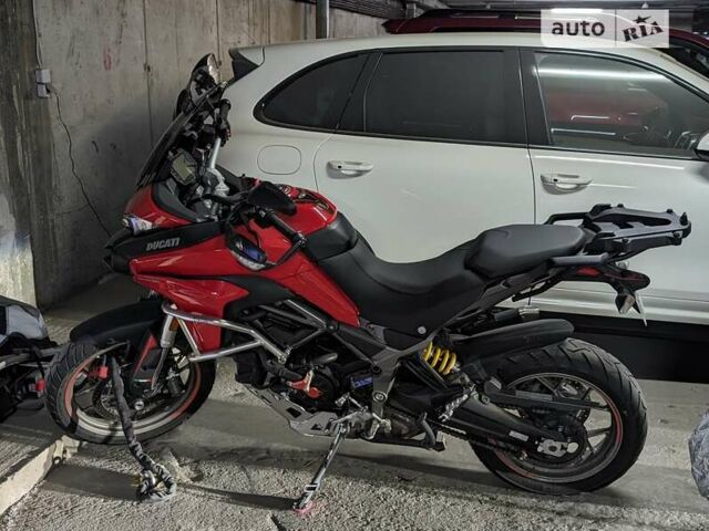 Червоний Дукаті Multistrada 950, об'ємом двигуна 0 л та пробігом 9 тис. км за 12000 $, фото 2 на Automoto.ua