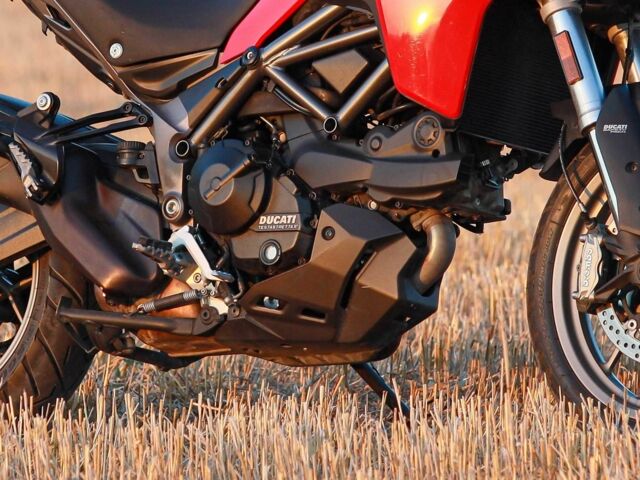 Дукати Multistrada 950, объемом двигателя 0.94 л и пробегом 0 тыс. км за 11000 $, фото 10 на Automoto.ua