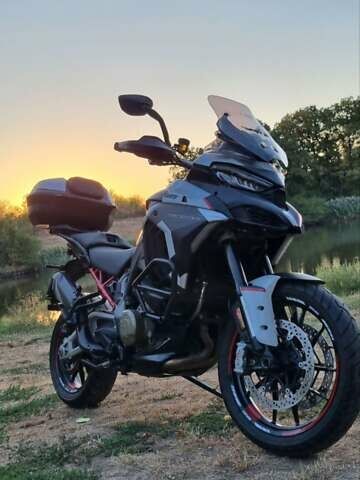 Белый Дукати Multistrada V4S, объемом двигателя 1.2 л и пробегом 19 тыс. км за 26700 $, фото 5 на Automoto.ua