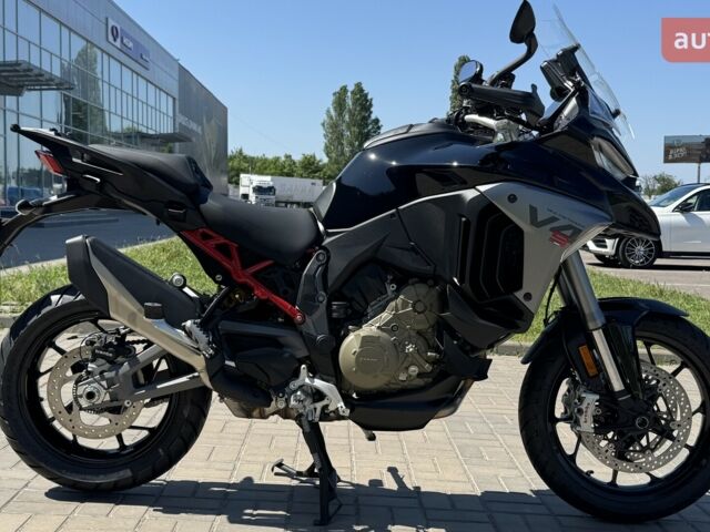 Дукаті Multistrada V4S, об'ємом двигуна 1.16 л та пробігом 0 тис. км за 32533 $, фото 4 на Automoto.ua