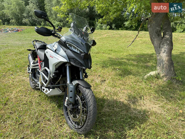 Серый Дукати Multistrada V4S, объемом двигателя 1.1 л и пробегом 6 тыс. км за 23900 $, фото 2 на Automoto.ua