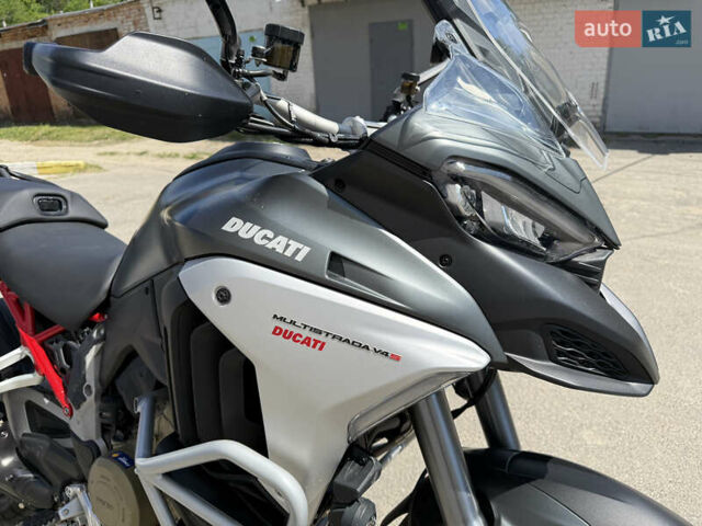 Сірий Дукаті Multistrada V4S GT, об'ємом двигуна 1.1 л та пробігом 6 тис. км за 23900 $, фото 7 на Automoto.ua