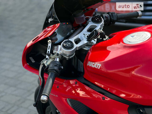 Червоний Дукаті Panigale 959, об'ємом двигуна 0.95 л та пробігом 5 тис. км за 16900 $, фото 5 на Automoto.ua