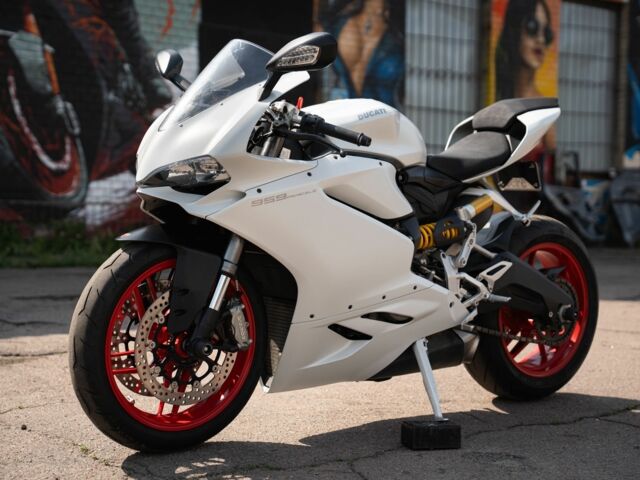Дукати Panigale 959, объемом двигателя 0 л и пробегом 0 тыс. км за 14000 $, фото 1 на Automoto.ua