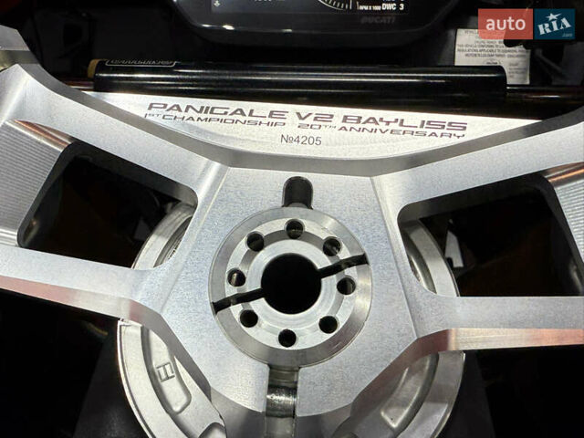 Дукати Panigale V2, объемом двигателя 0.96 л и пробегом 5 тыс. км за 24700 $, фото 10 на Automoto.ua