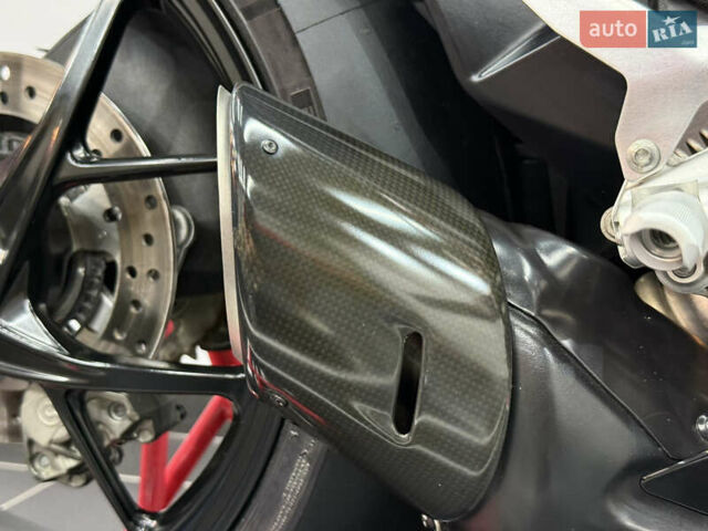 Дукати Panigale V2, объемом двигателя 0.96 л и пробегом 5 тыс. км за 24700 $, фото 5 на Automoto.ua