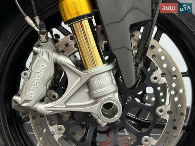 Дукати Panigale V2, объемом двигателя 0.96 л и пробегом 5 тыс. км за 24700 $, фото 4 на Automoto.ua