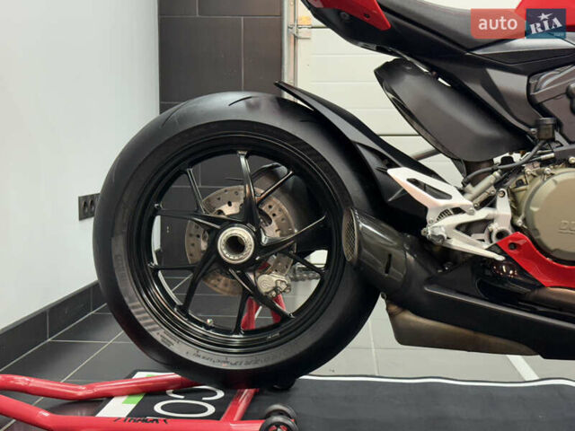 Дукати Panigale V2, объемом двигателя 0.96 л и пробегом 5 тыс. км за 24700 $, фото 30 на Automoto.ua