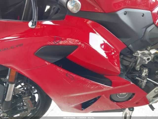 Дукаті Panigale V2, об'ємом двигуна 1 л та пробігом 0 тис. км за 7000 $, фото 13 на Automoto.ua