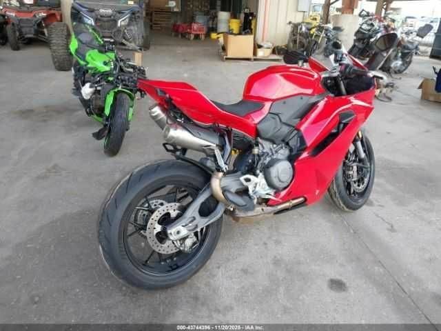 Дукаті Panigale V2, об'ємом двигуна 1 л та пробігом 0 тис. км за 7000 $, фото 3 на Automoto.ua