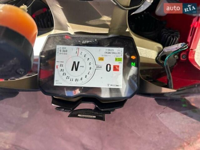 Красный Дукати Panigale V4, объемом двигателя 1 л и пробегом 20 тыс. км за 6500 $, фото 7 на Automoto.ua