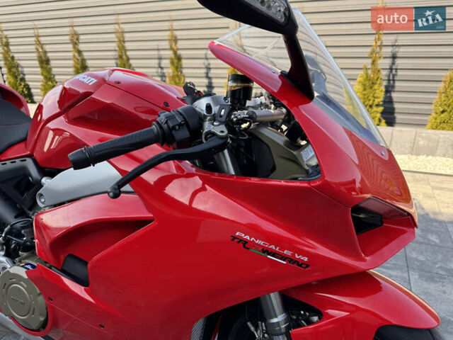 Дукати Panigale V4, объемом двигателя 0 л и пробегом 1 тыс. км за 16100 $, фото 35 на Automoto.ua